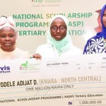 Mrs. Tinubu extends scholarship grants to 43 students