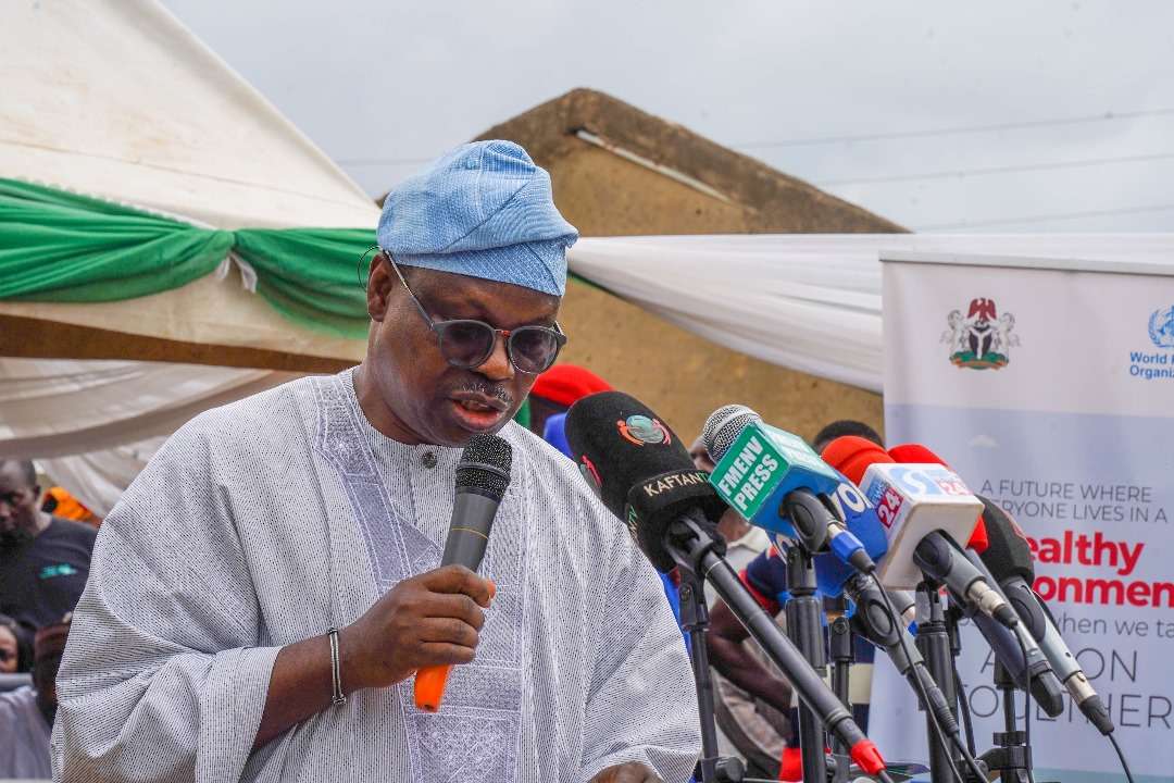 FG Kicks Off 2024 National Environmental Sanitation Day In Abuja