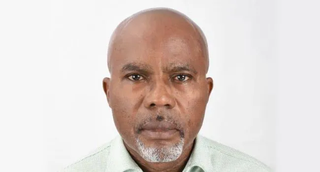 Ugo Onuoha is a Nigerian journalist and columnist who writes FINGERPRINTS, a commentary on governance, power and social justice in Nigeria.